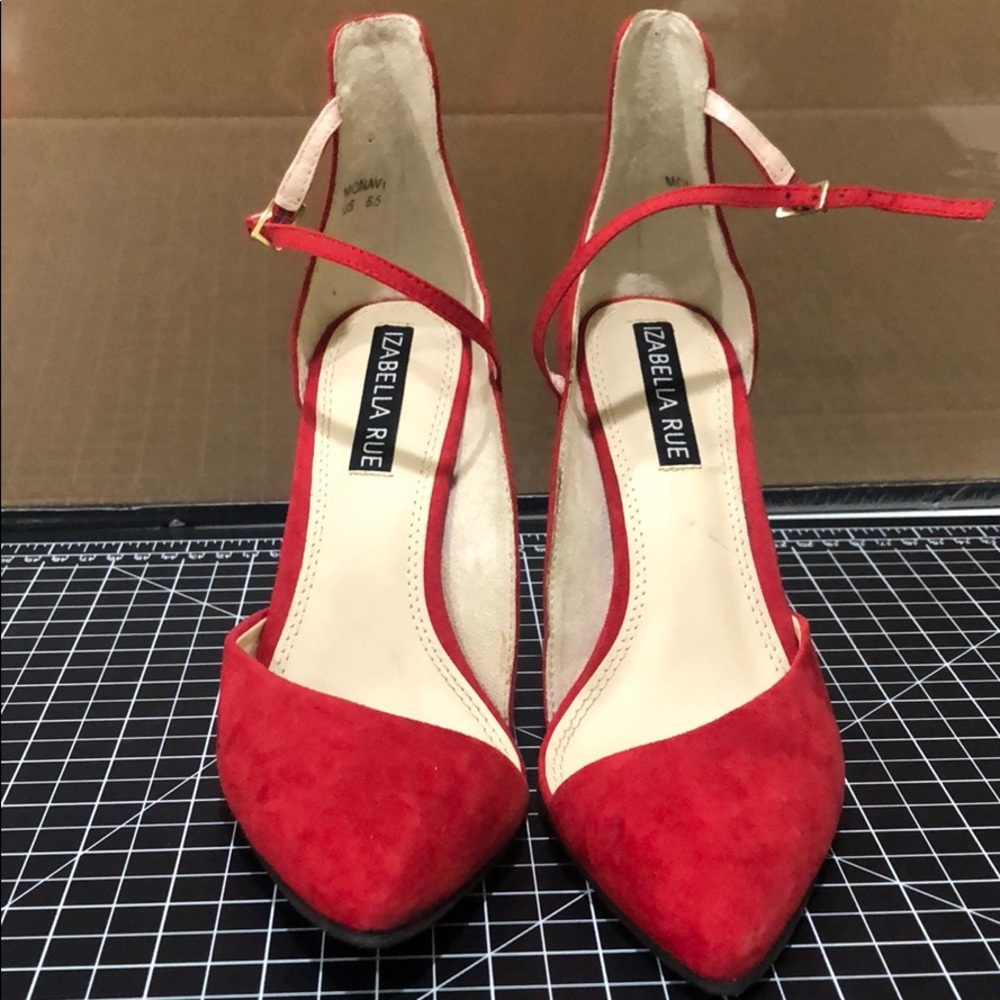 Red Heels - Picture 2 of 4